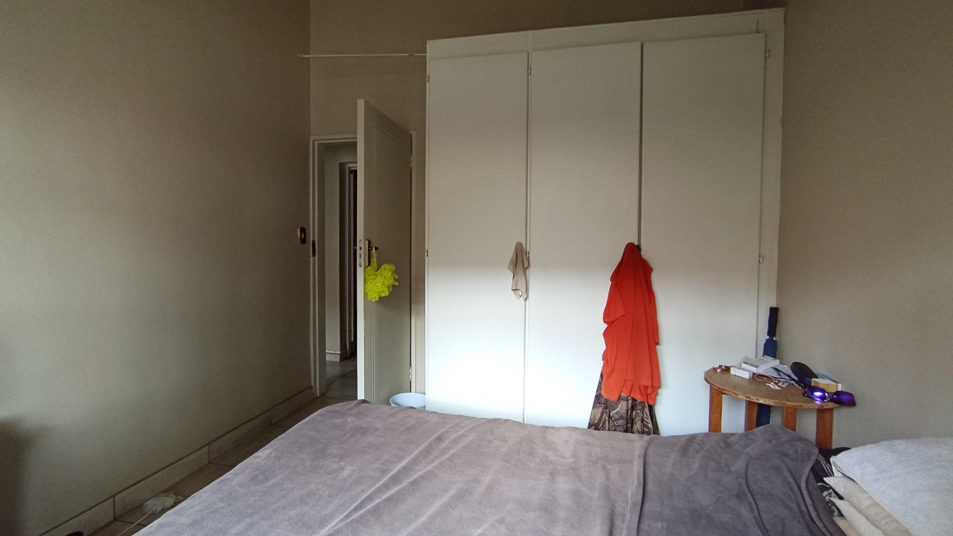 Bed Room 2 - 12 square meters of property in Doornpoort