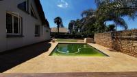 Swimming Pool of property in Doornpoort
