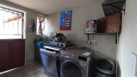 Kitchen - 14 square meters of property in Doornpoort