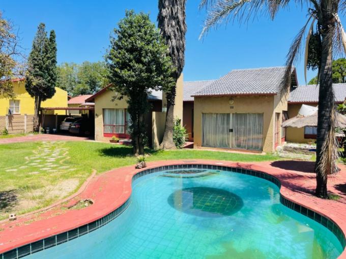 3 Bedroom House for Sale For Sale in Ridgeway - MR697791