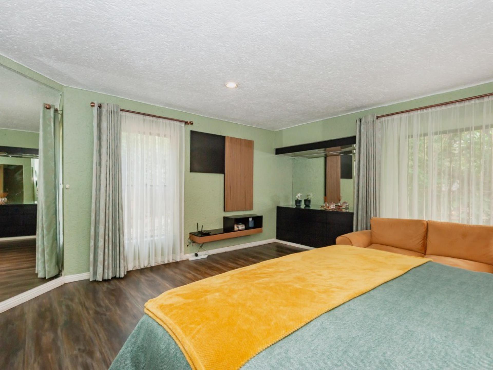  of property in Observatory - JHB