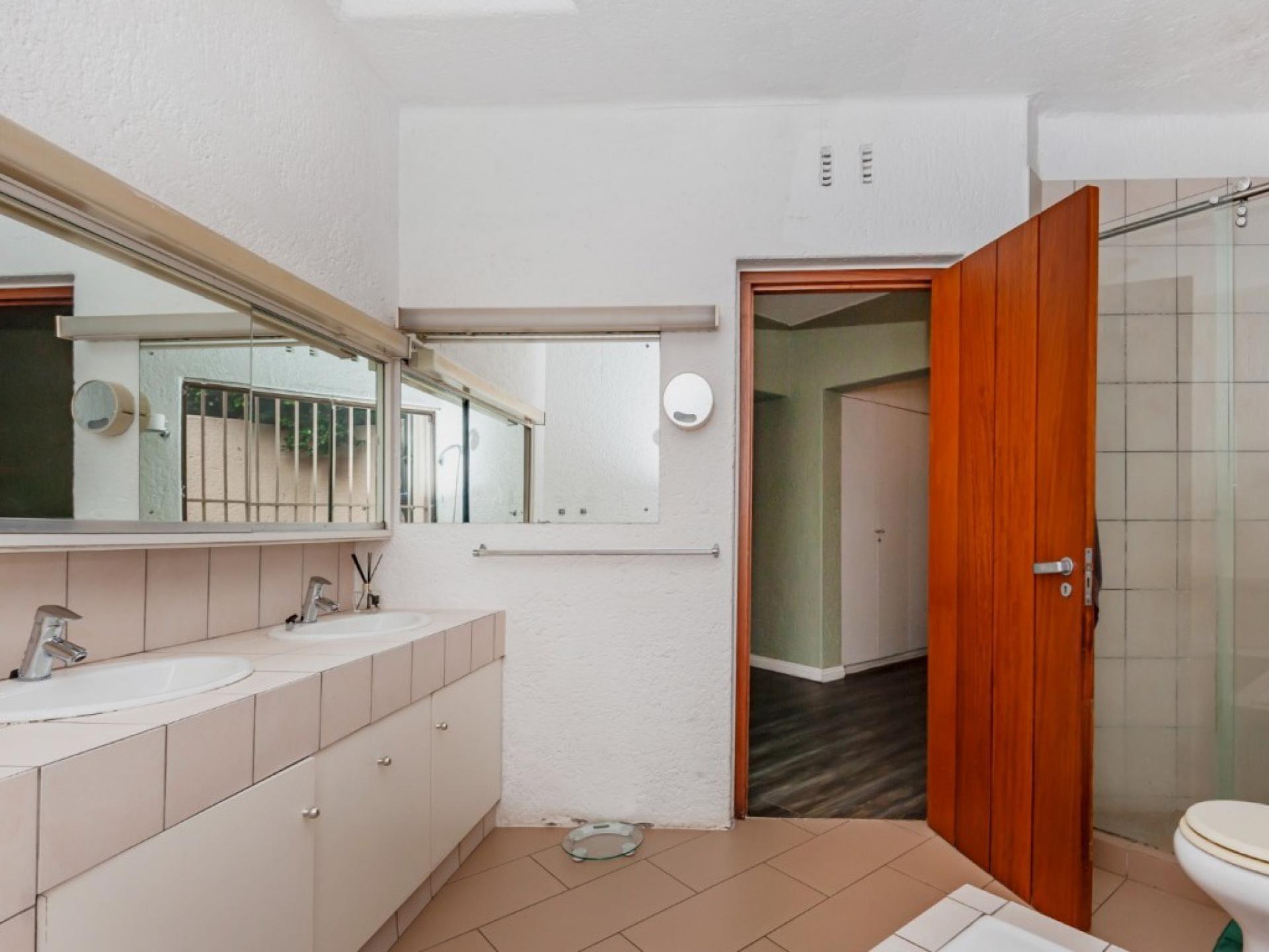  of property in Observatory - JHB