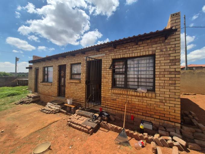 Land for Sale For Sale in Lenasia South - MR697800
