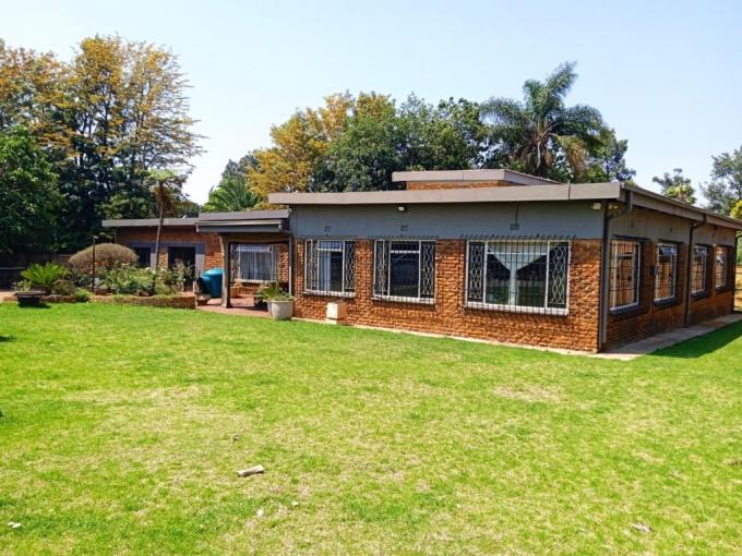 3 Bedroom House for Sale For Sale in Brackenhurst - MR697828