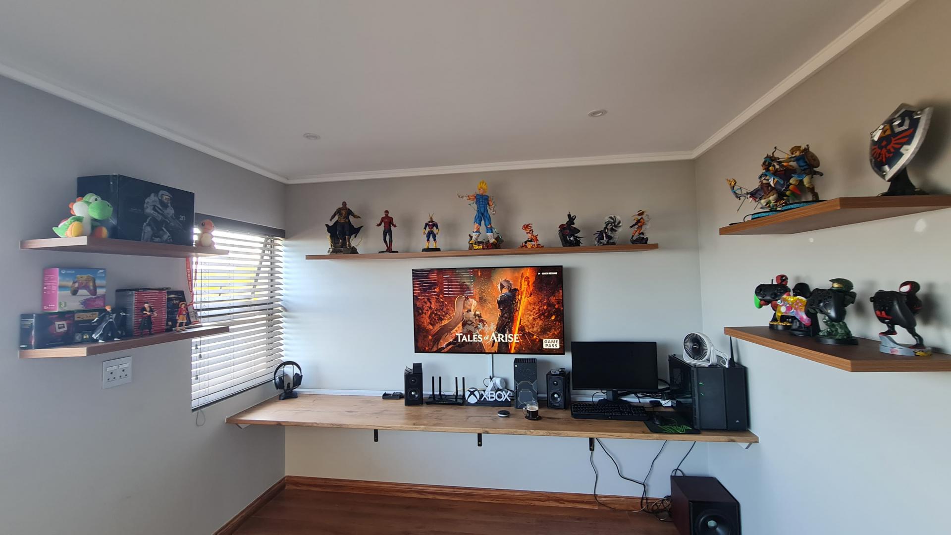  of property in Dana Bay