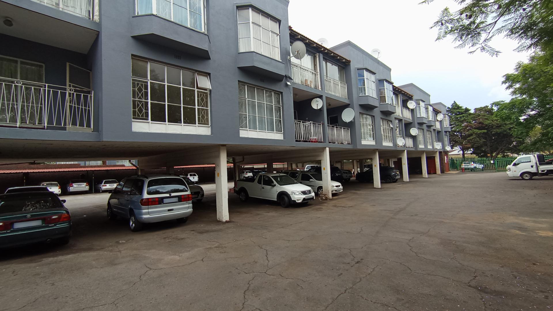 Front View of property in Horison View