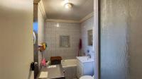 Main Bathroom - 8 square meters of property in Vaalmarina