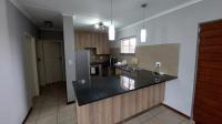 Kitchen - 9 square meters of property in Sagewood