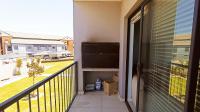 Balcony - 5 square meters of property in Kraaifontein