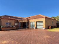 of property in Woodhill Golf Estate  of property in Woodhill Golf Estate