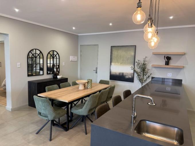 3 Bedroom Apartment to Rent in Midstream Estate - Property to rent - MR697908