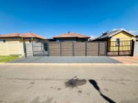  of property in Albertsdal