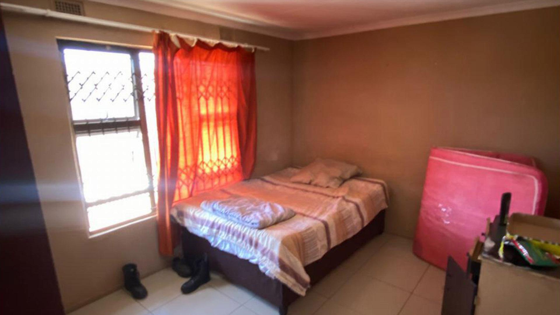 Bed Room 1 of property in Edendale-KZN
