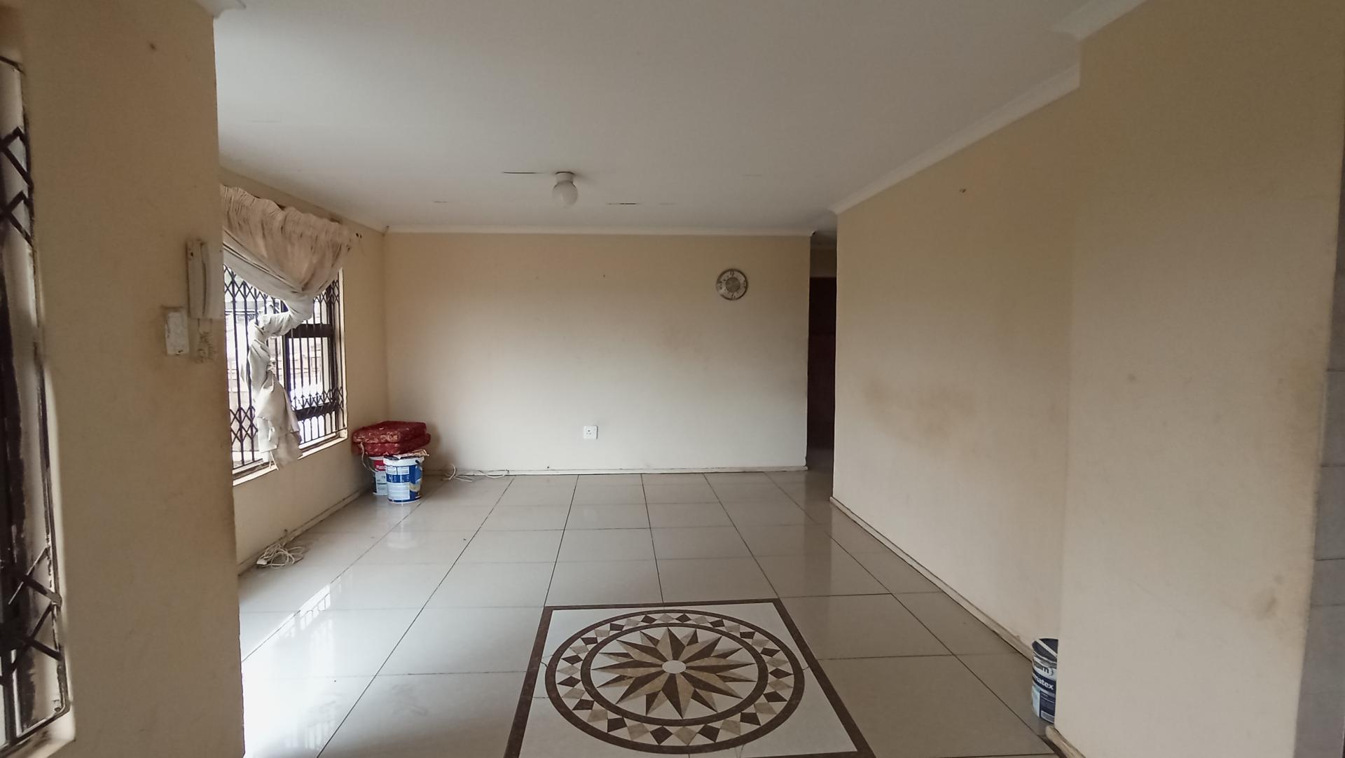 Dining Room - 8 square meters of property in Edendale-KZN