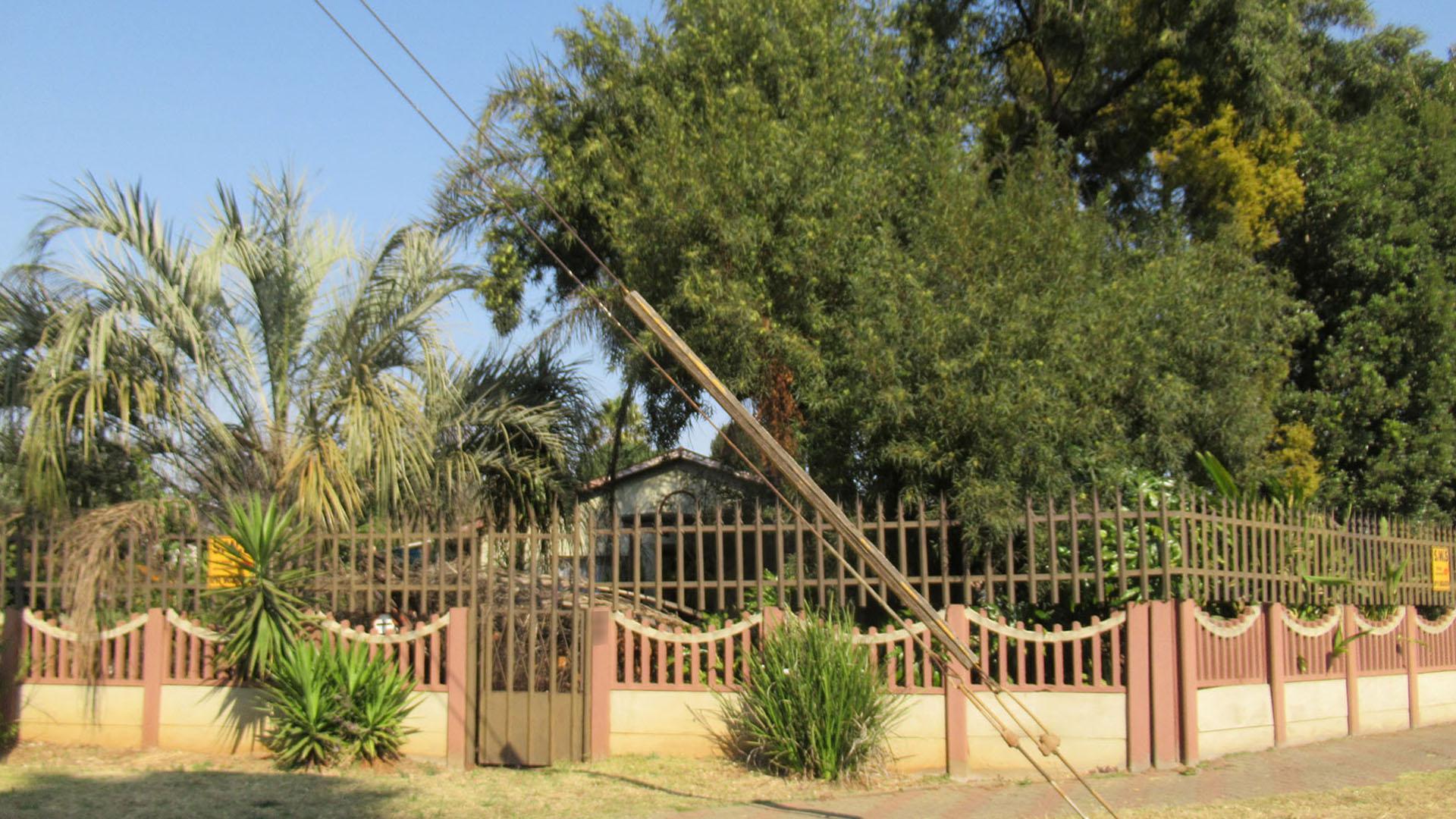 Front View of property in Elsburg