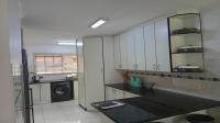Kitchen of property in Gonubie