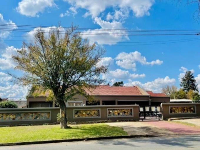 3 Bedroom House for Sale For Sale in Germiston - MR698011