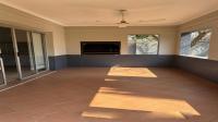 Patio of property in Flamwood