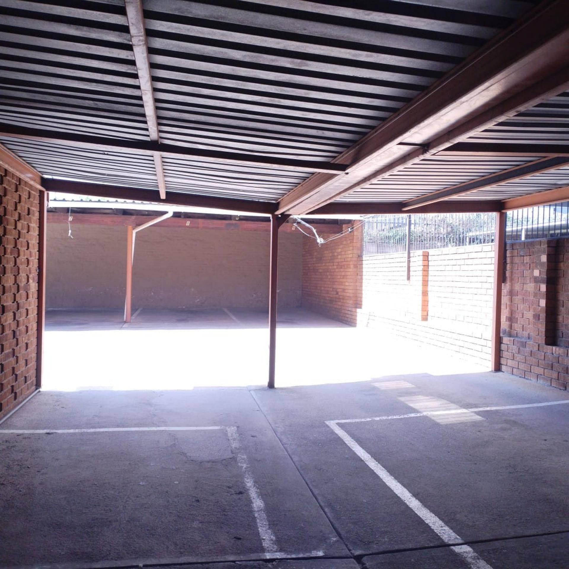  of property in Sunnyside