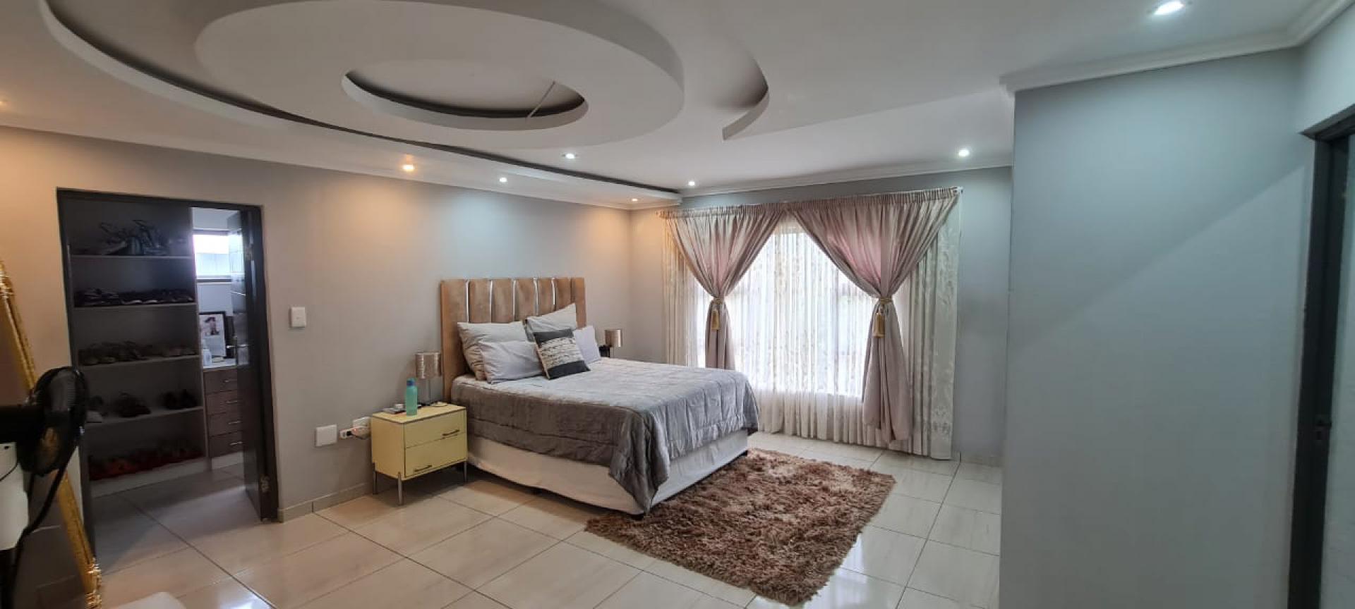  of property in The Orchards