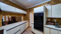 Kitchen - 31 square meters of property in Edleen
