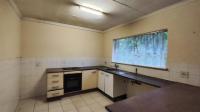 Kitchen - 31 square meters of property in Edleen
