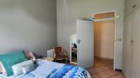 Bed Room 2 - 13 square meters of property in Farrarmere