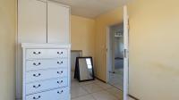Bed Room 2 - 9 square meters of property in Vorna Valley