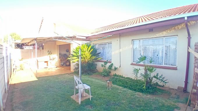 3 Bedroom Sectional Title for Sale For Sale in Fochville - MR698084