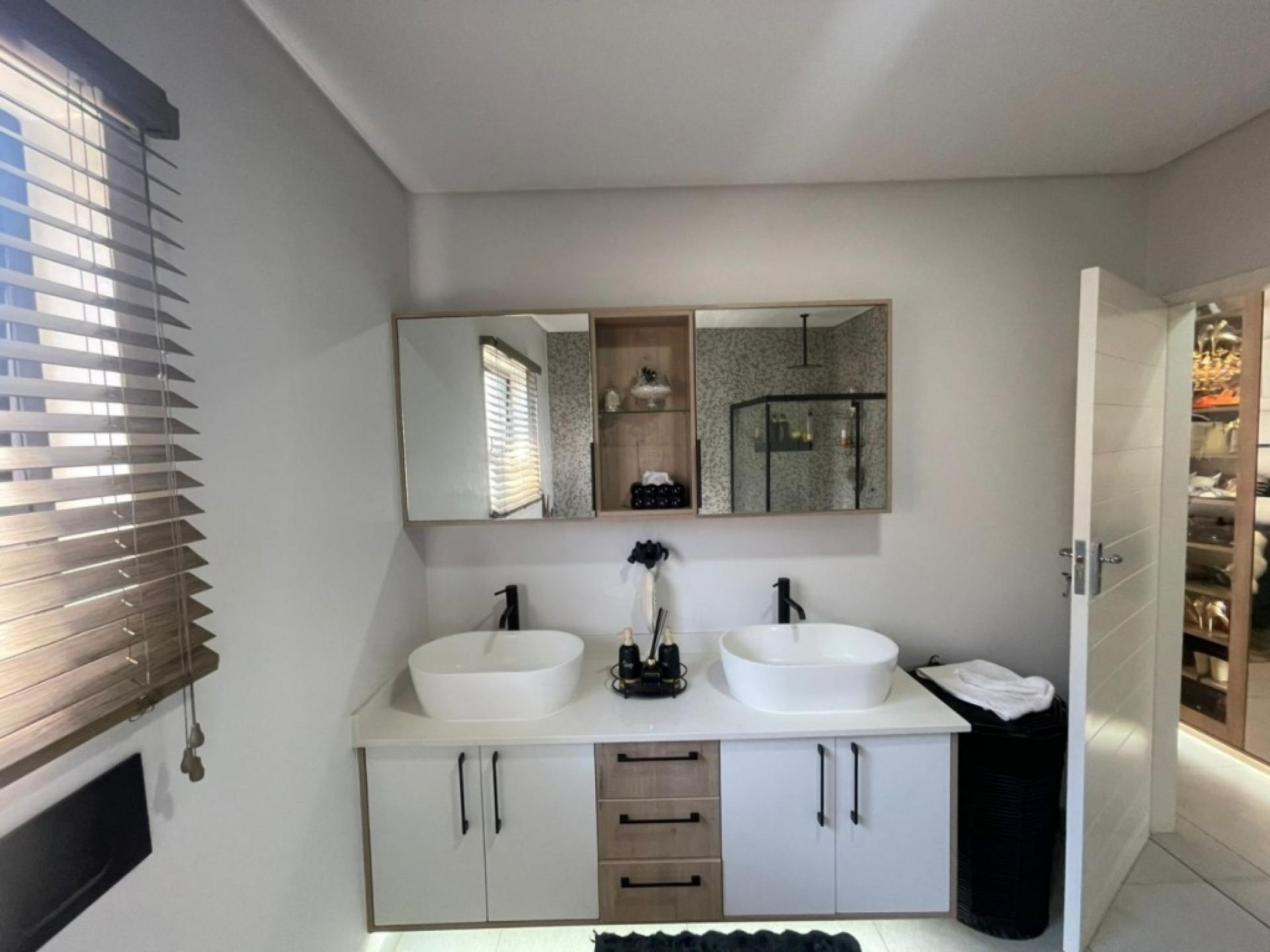  of property in Dayanglen