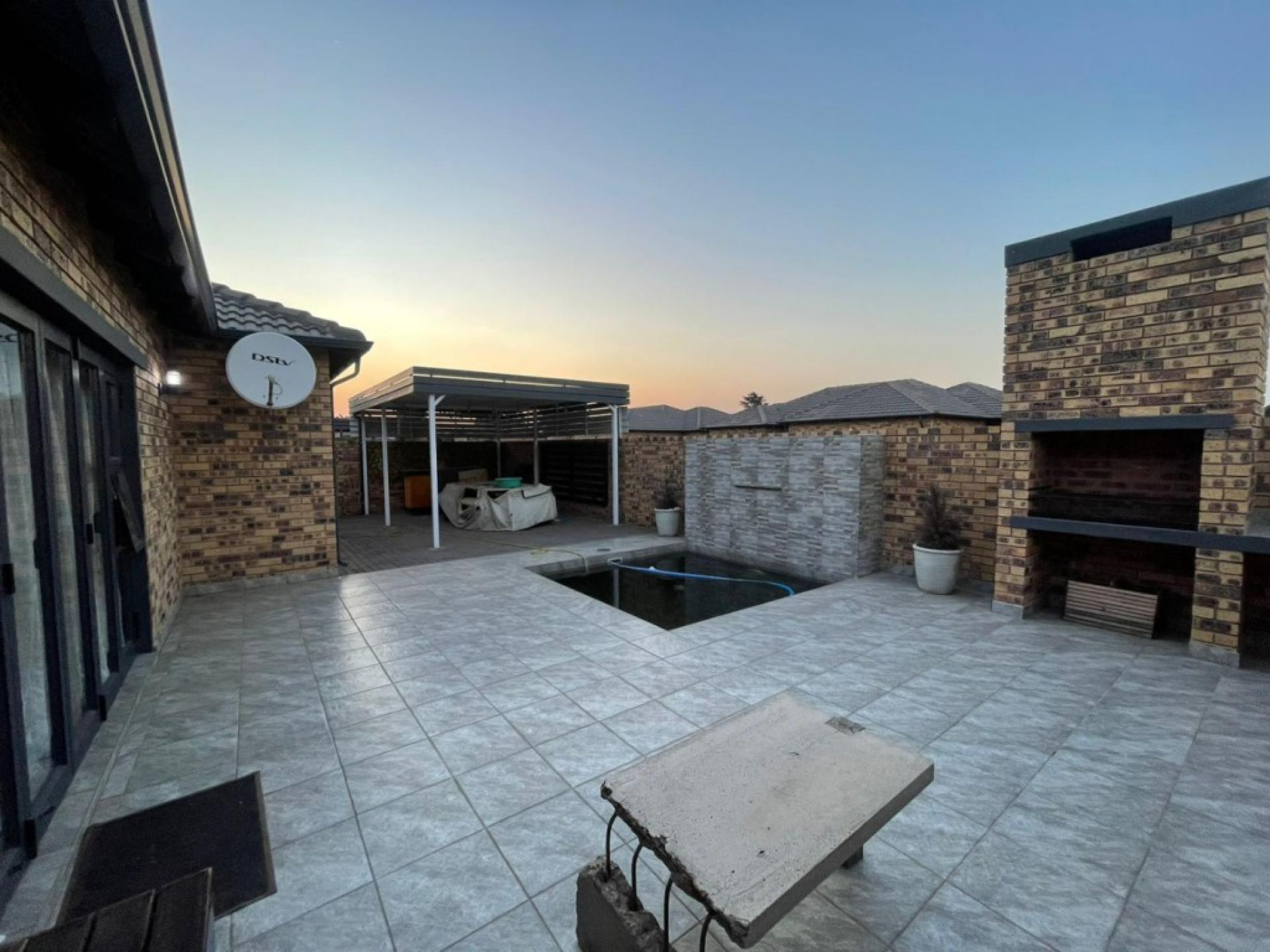  of property in Dayanglen