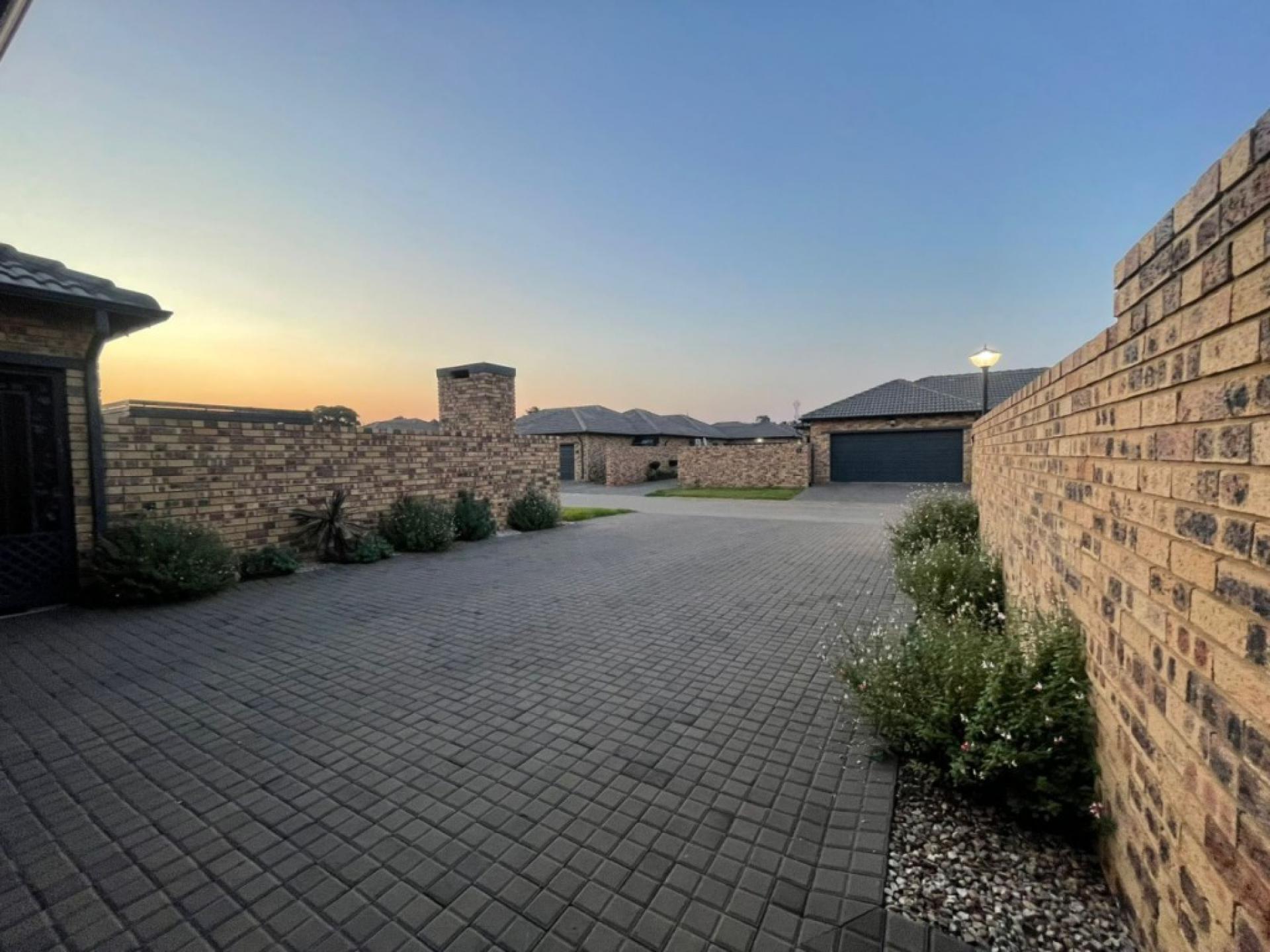  of property in Dayanglen