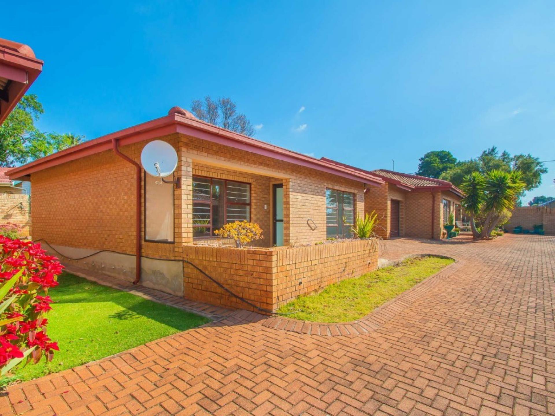  of property in Wilropark