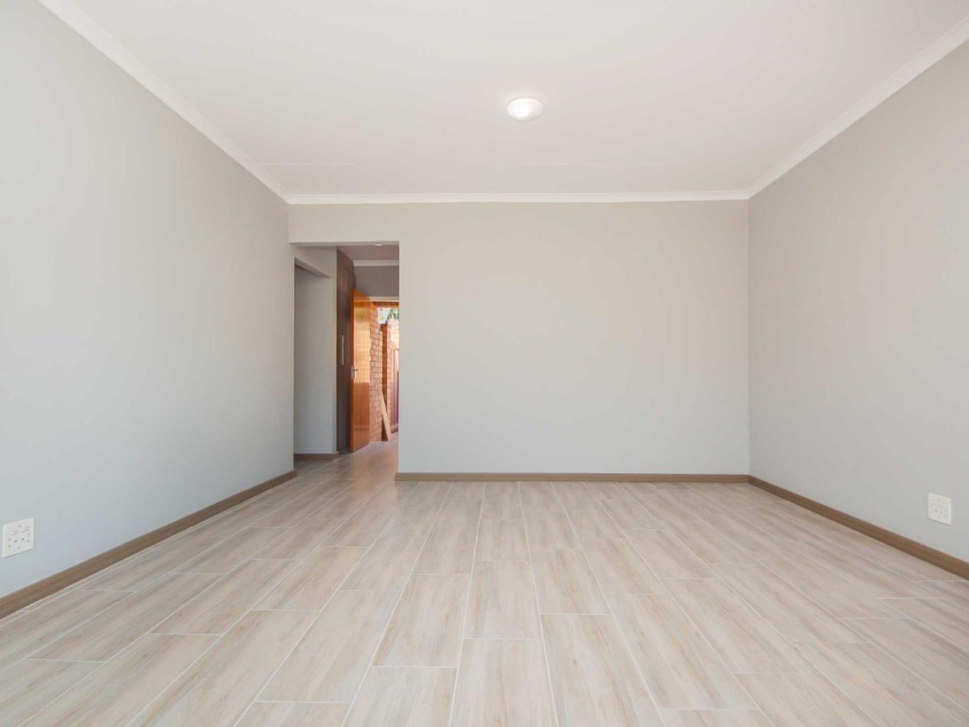  of property in Wilropark