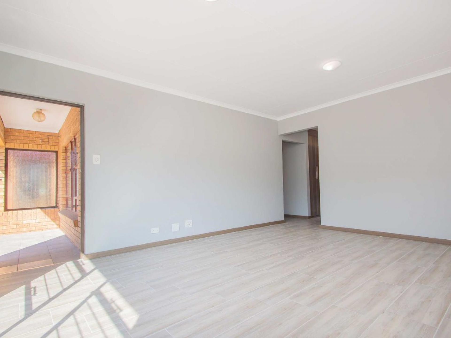  of property in Wilropark