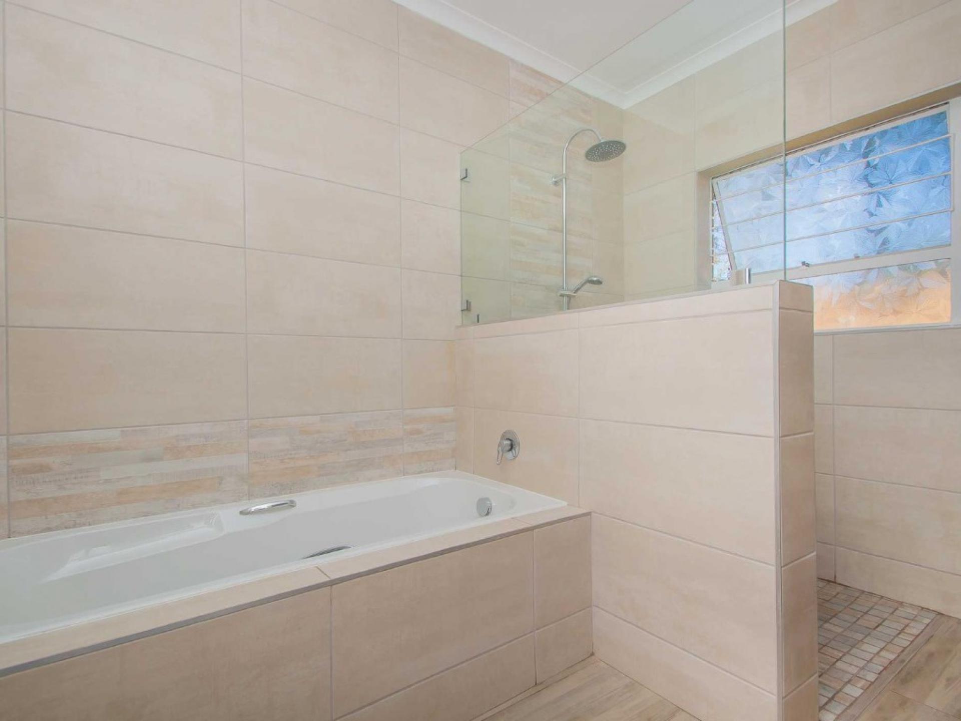  of property in Wilropark