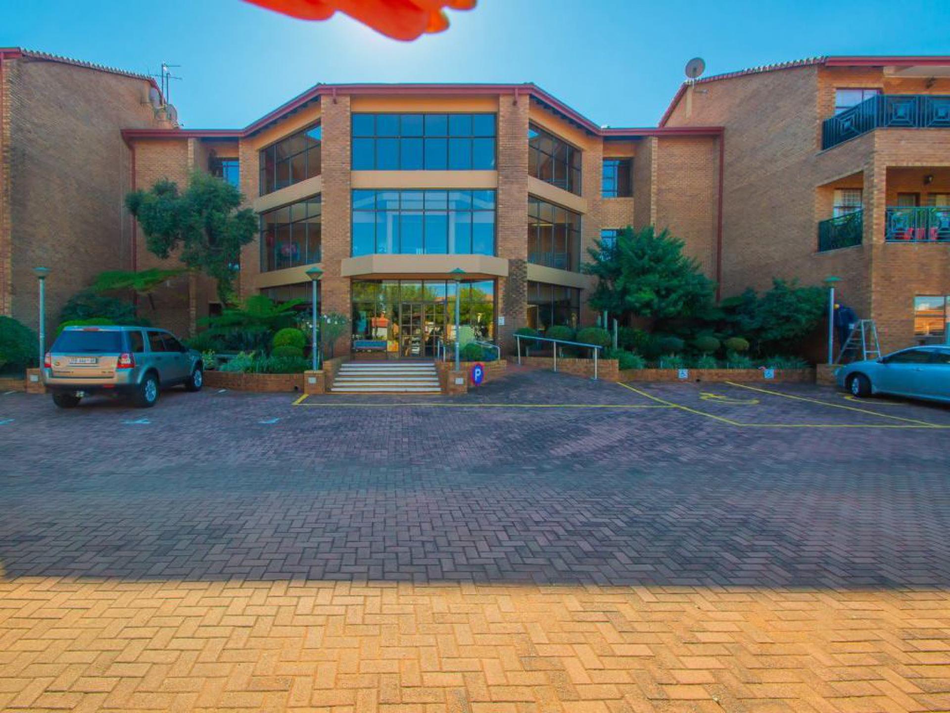  of property in Wilropark