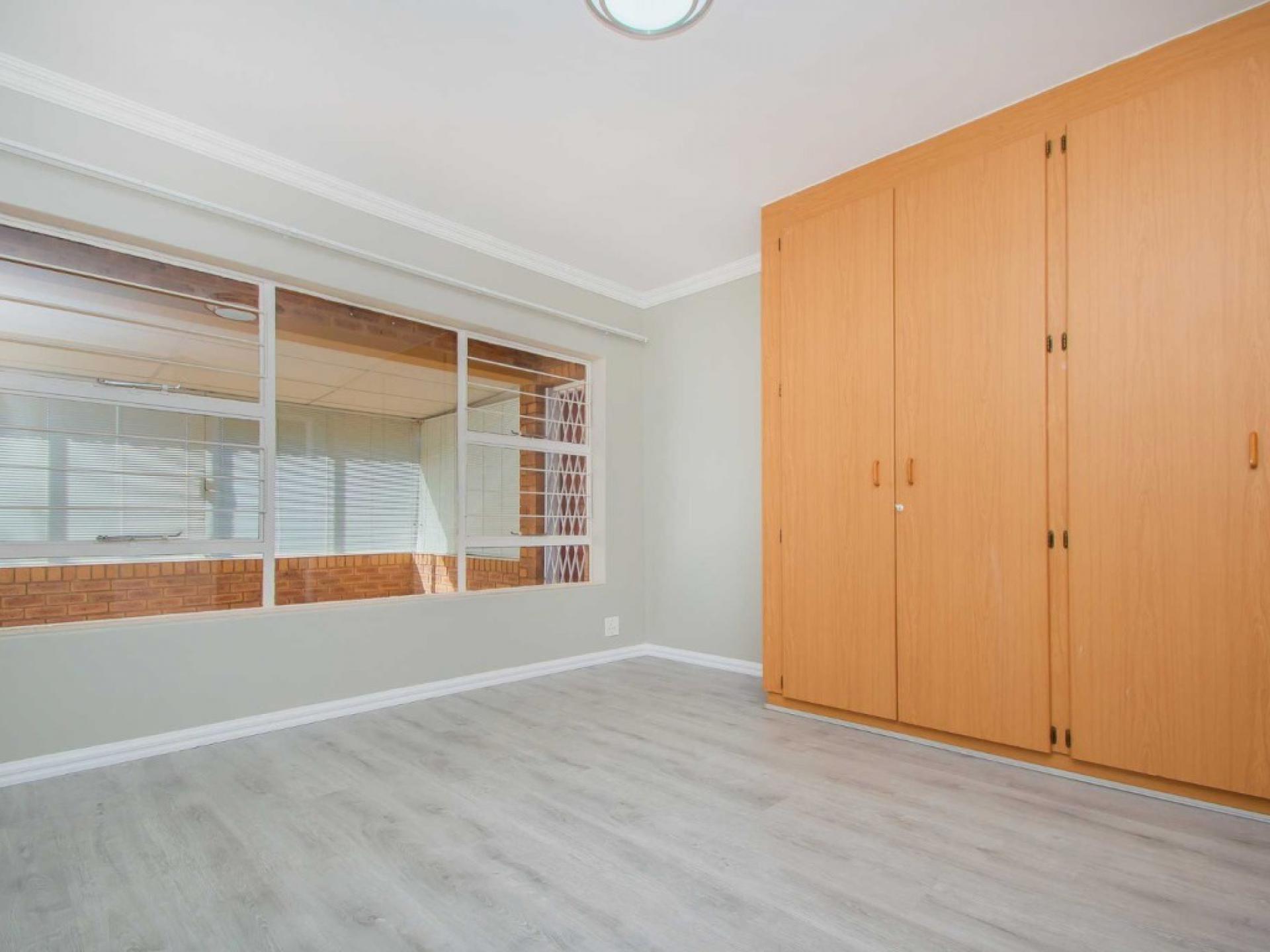  of property in Wilropark