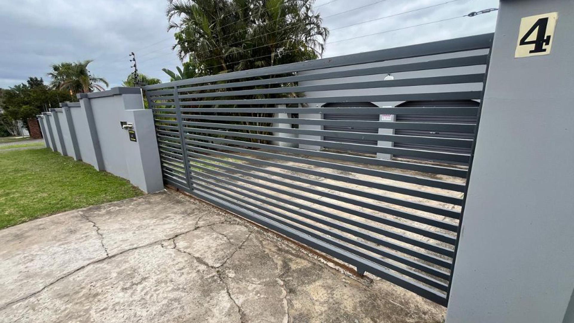Front View of property in Beacon Bay