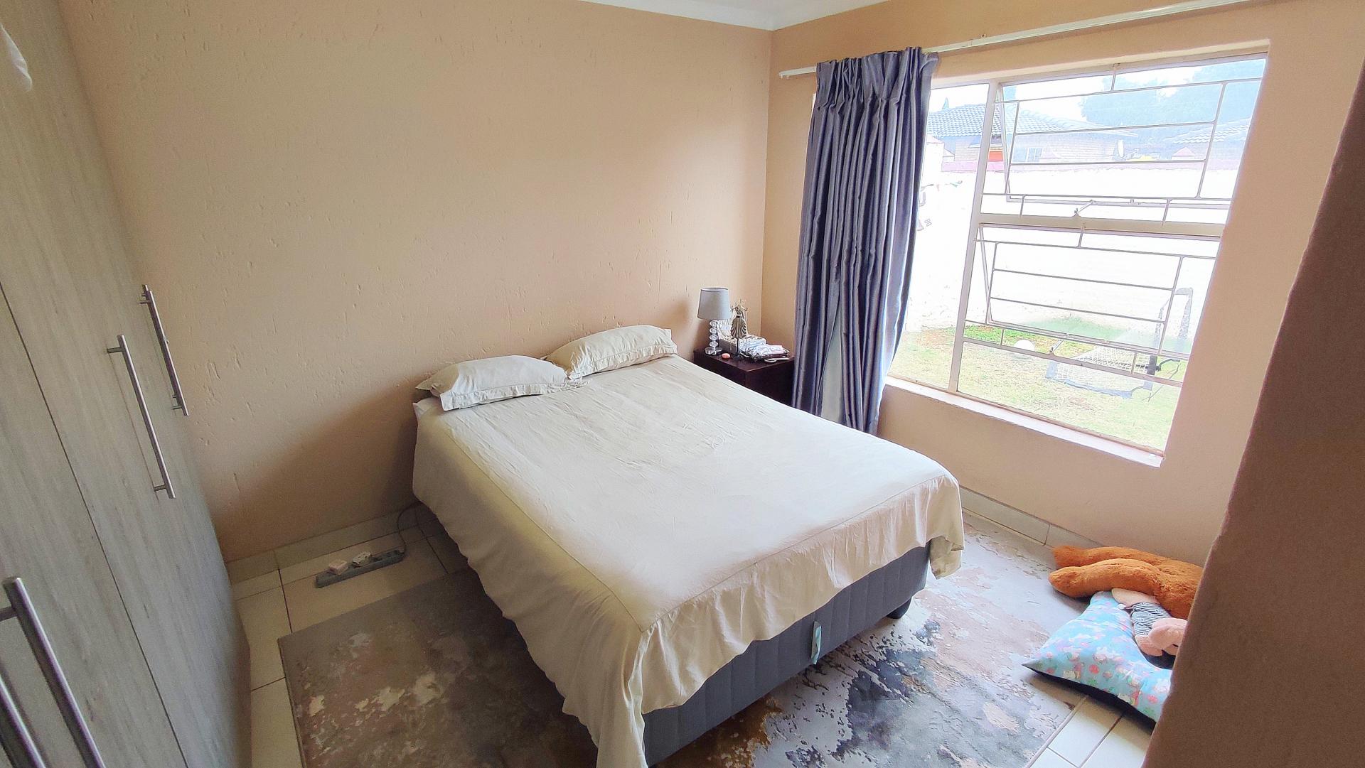  of property in Heuwelsig Estate