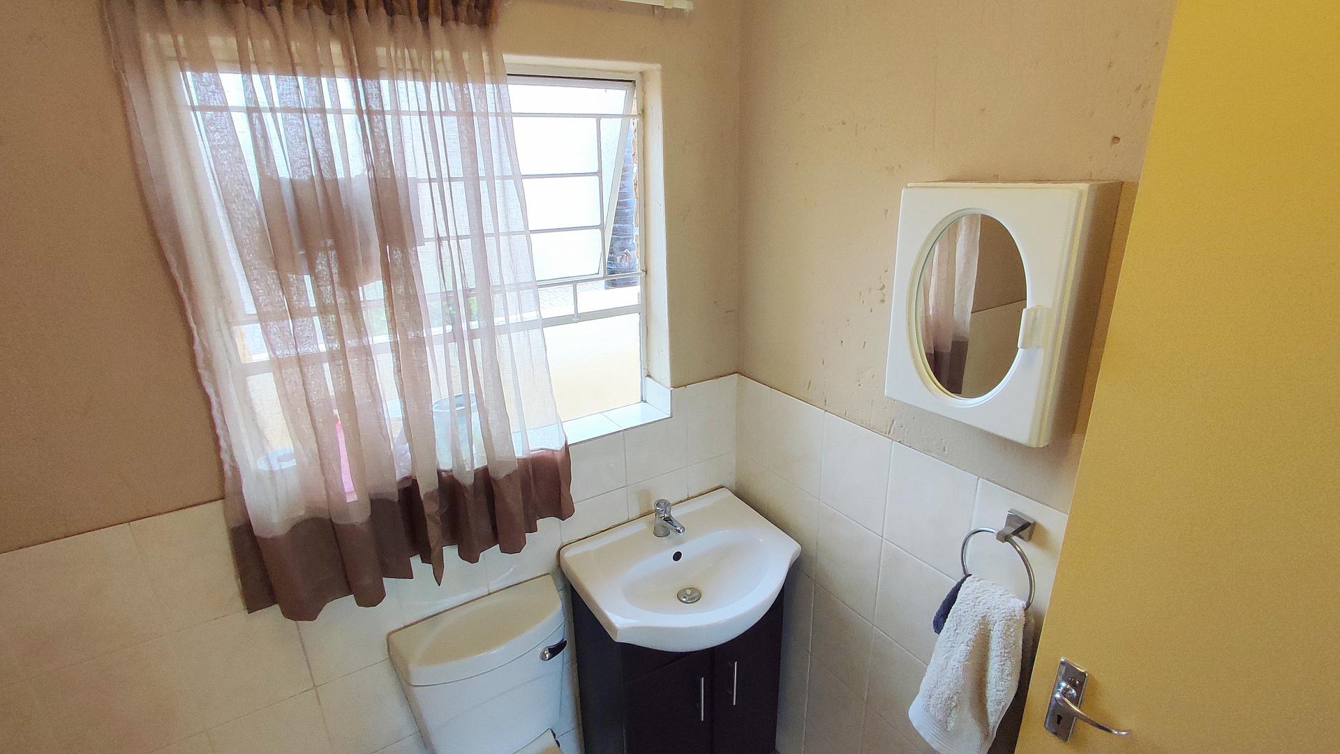  of property in Heuwelsig Estate