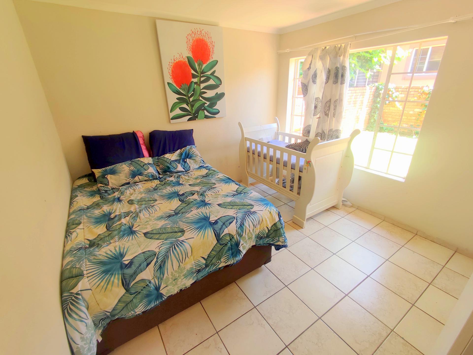  of property in Rooihuiskraal North