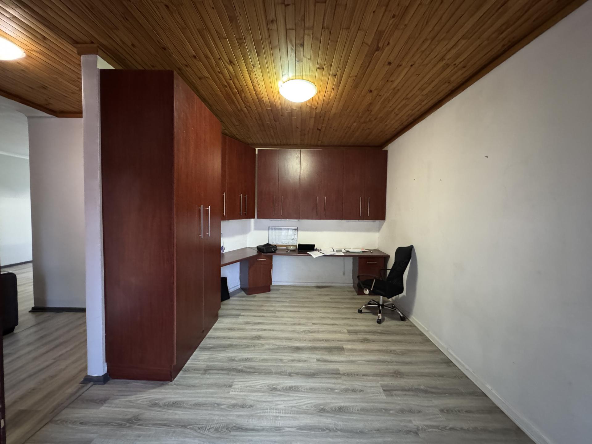 Study of property in Pentagon Park 