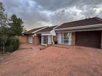 Front View of property in Pentagon Park 
