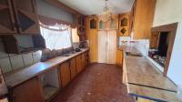 Kitchen of property in Ikageng