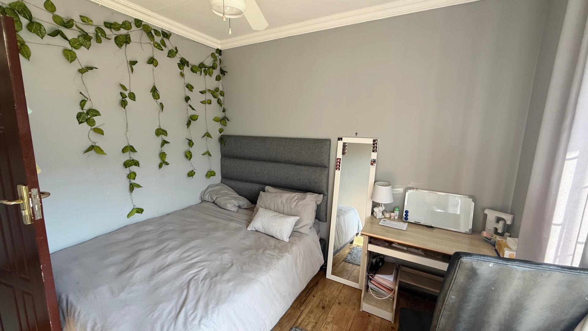  of property in Croydon