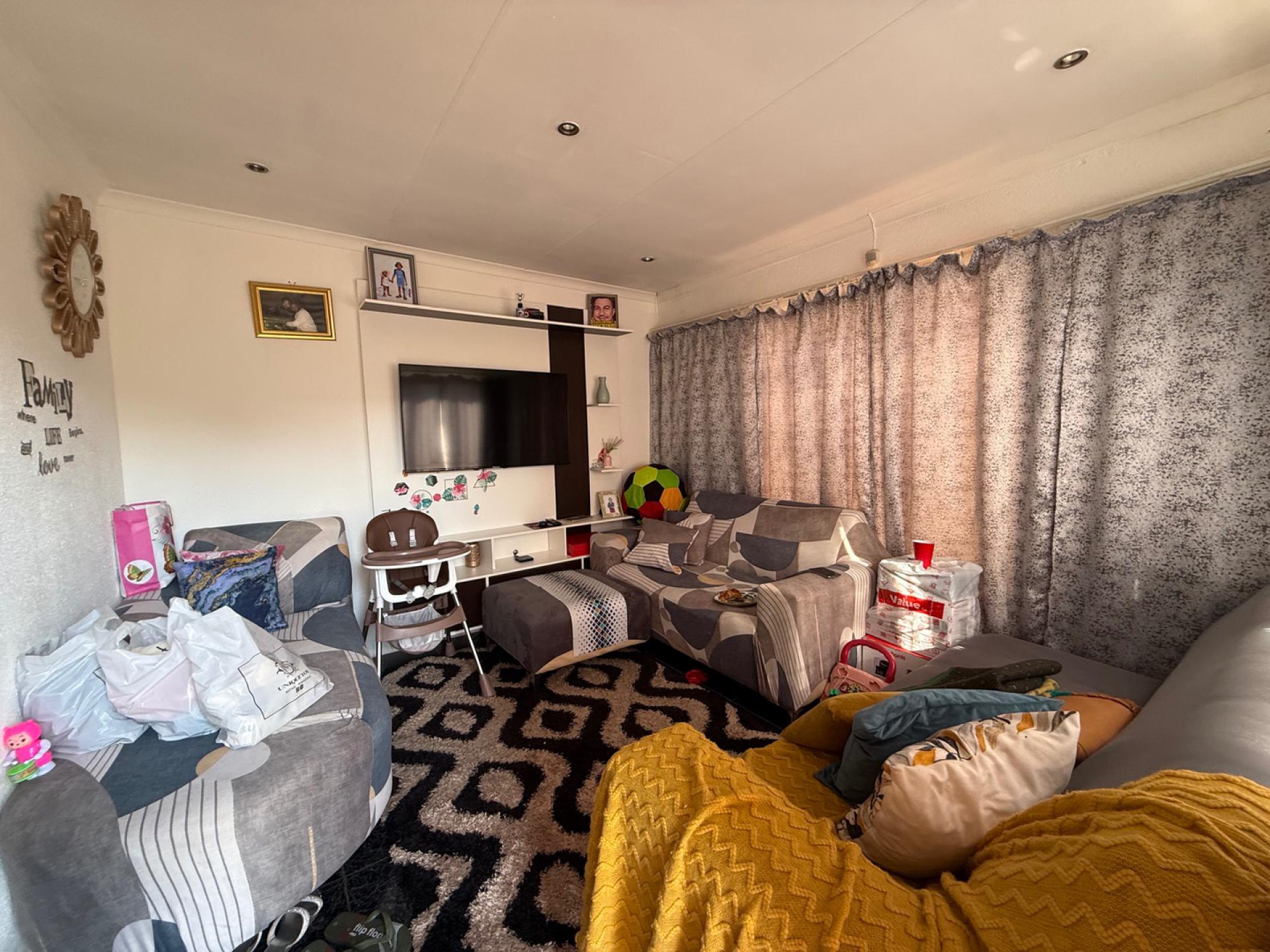  of property in Ormonde