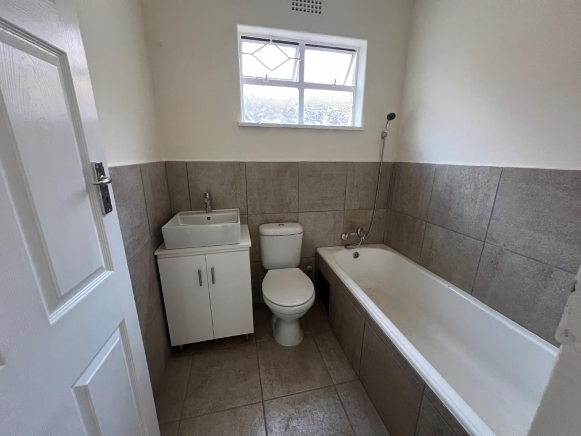  of property in Wentworth Park