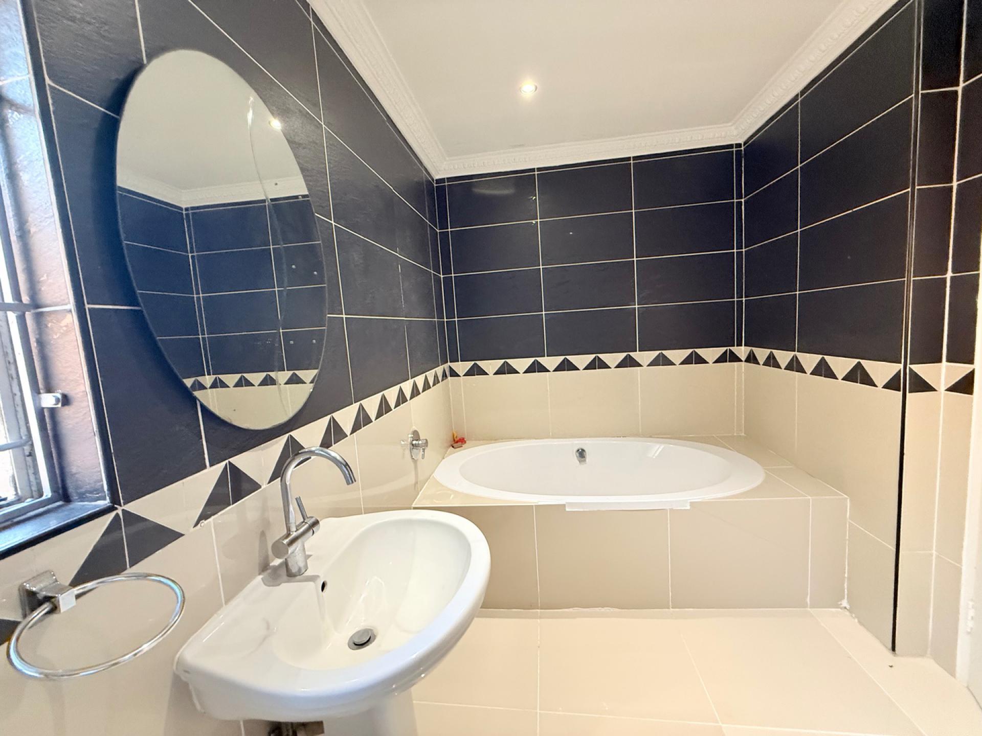  of property in Bergbron