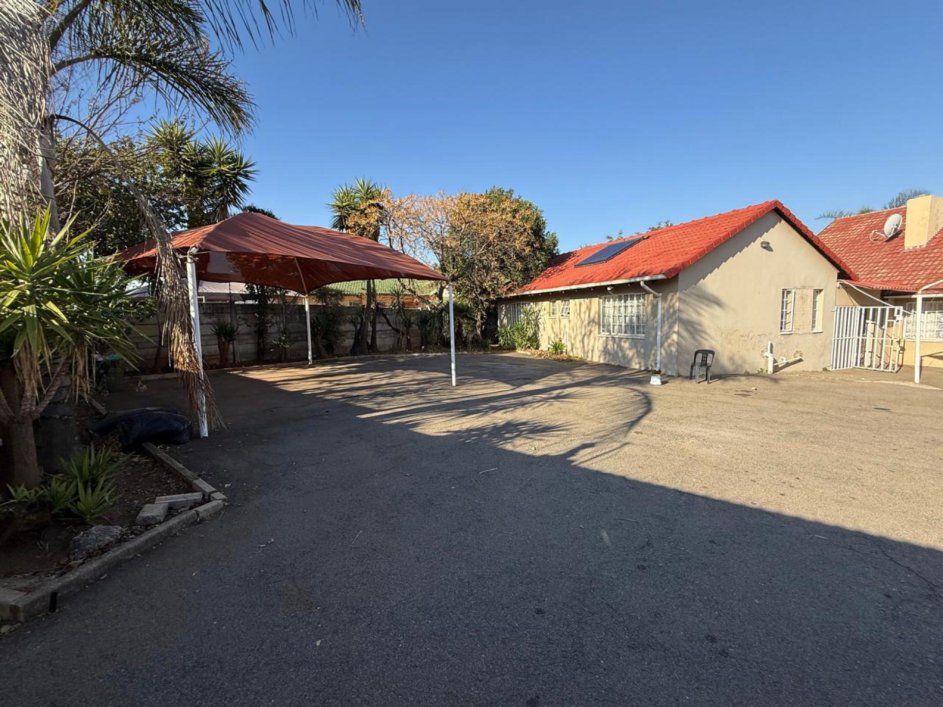  of property in Witpoortjie